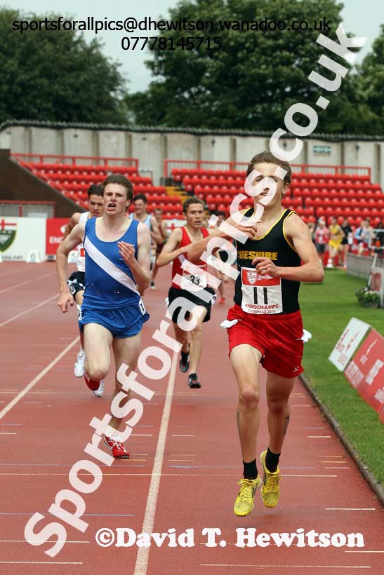 Inter boys 3000 metres, English Schools Track and Field. Photo: David T. Hewitson/Sports for All Pics